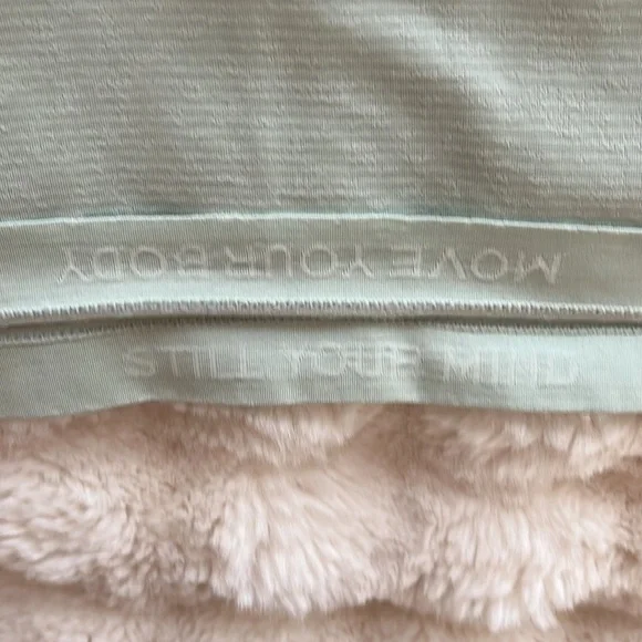 Lululemon Swiftly Tech Long Sleeve Shirt 
Distorted Static Delicate Mint sz 6 - Picture 8 of 16